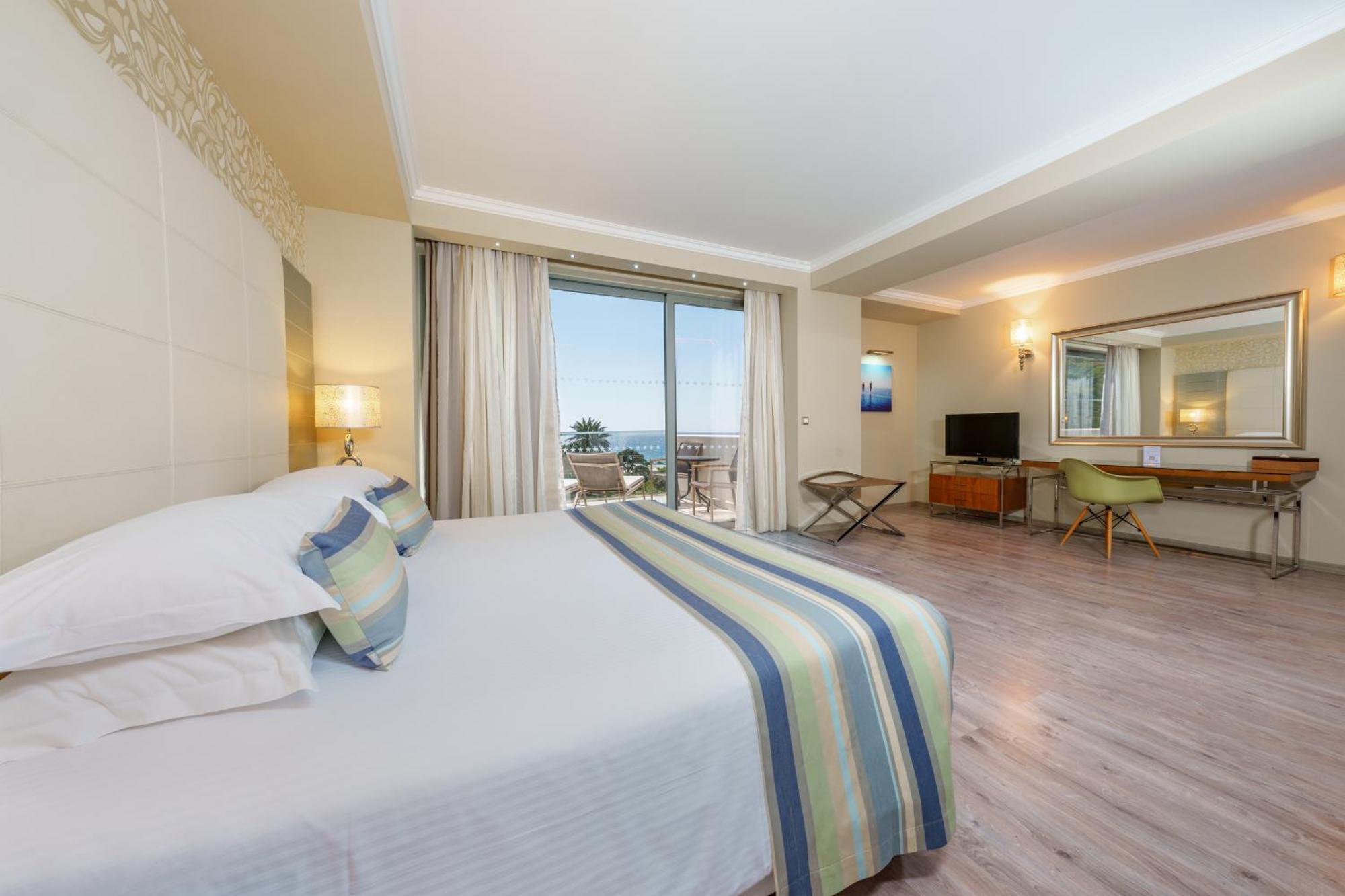 Atrium Platinum Resort & Spa Іксія Екстер'єр фото